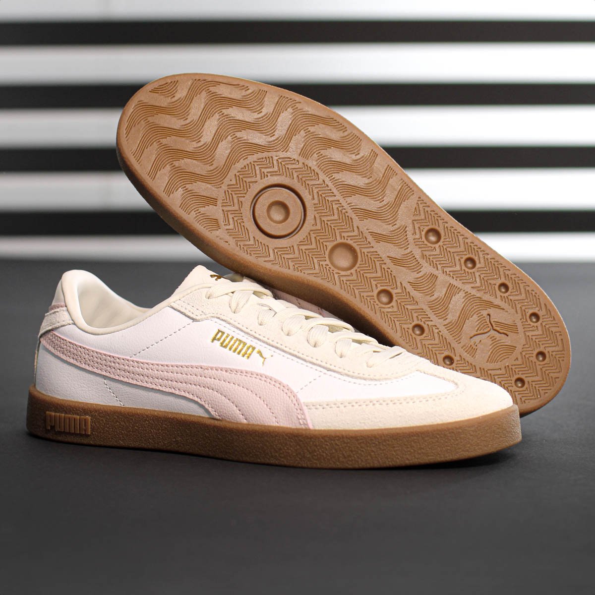 Tenis Puma Club II Era Branco Rosa e Off White - Feminino Branco 9