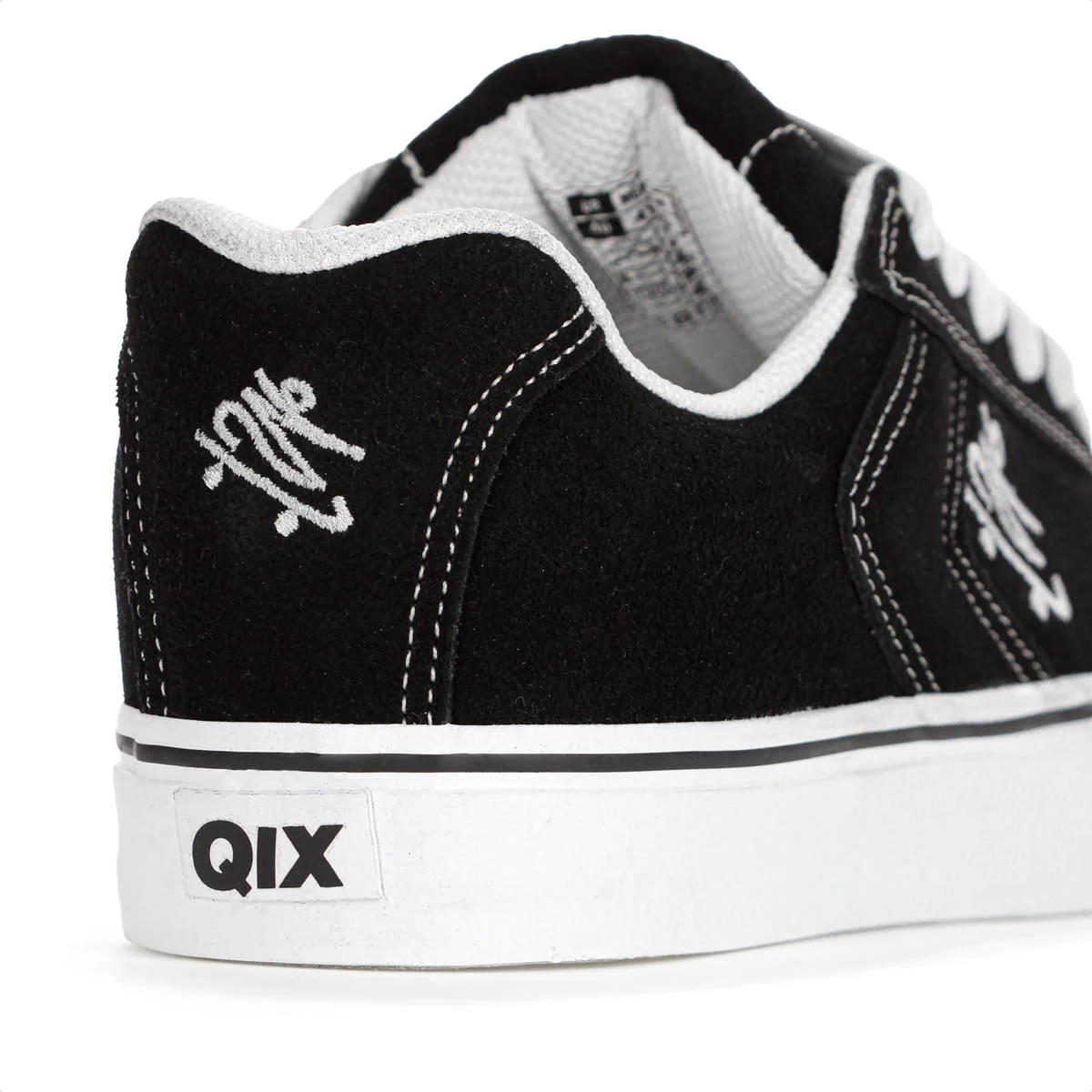 Tenis Qix Chorao Park Camurca Preto e Branco - Masculino Preto 7