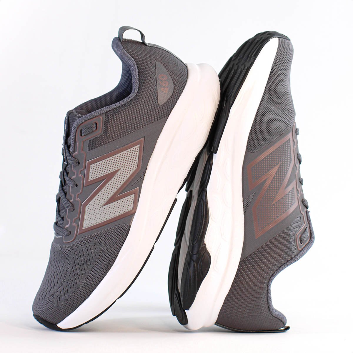 Tenis New Balance 460 V4 Grafite e Marrom - Masculino Cinza 10