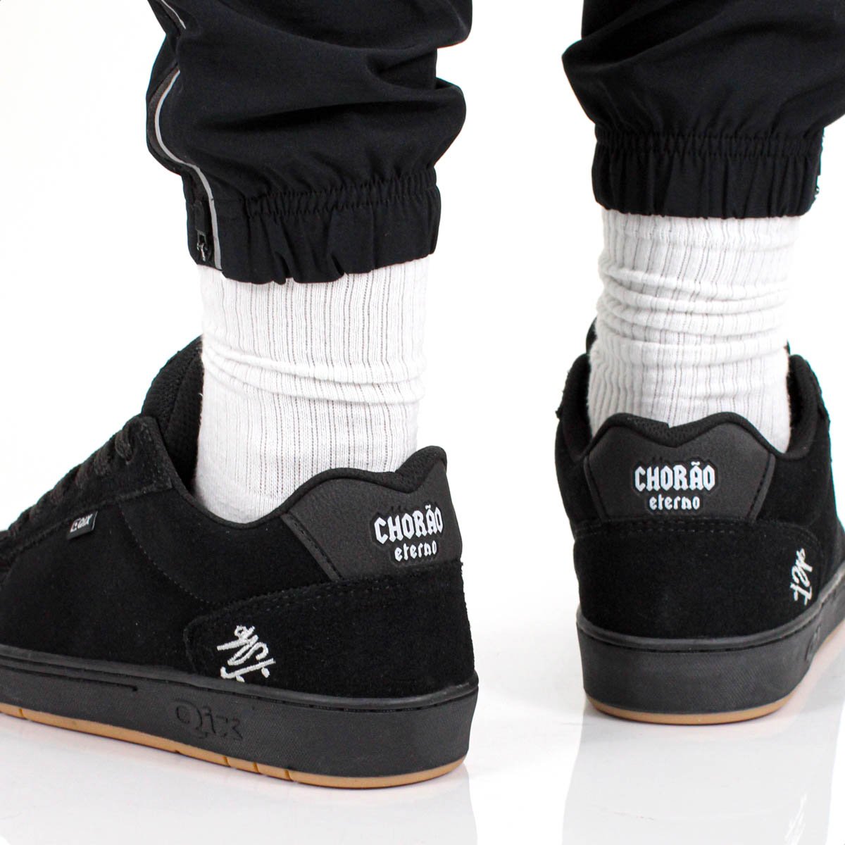 Tenis Qix Allan Mesquita Camurca Preto e Marrom - Masculino Preto 10