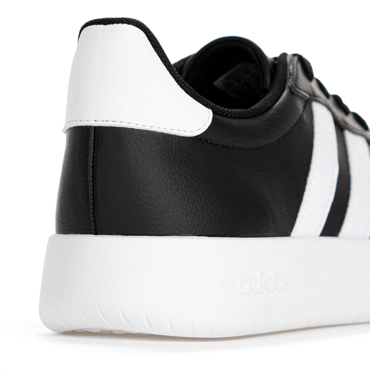 Tenis Adidas Barreda Couro Preto e Branco - Masculino Preto 7