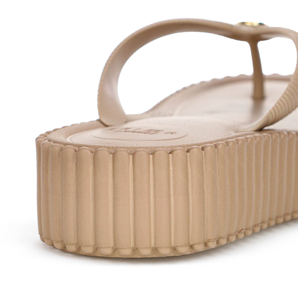 Sandalia Brizza Arezzo Flatform Flip Flop Bali Bege - Feminino Bege 9