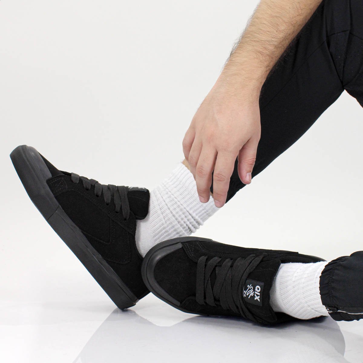 Tenis Qix Chorao Park Camurca Preto - Feminino Preto 8