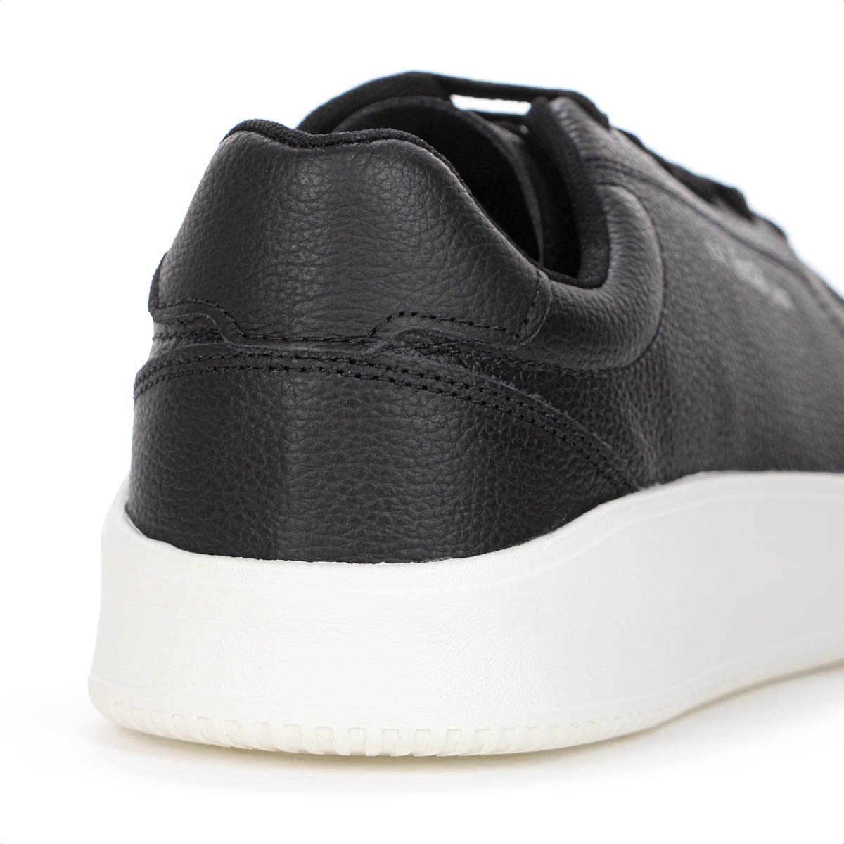 Tenis Coca Cola Space Suit Leather Preto e Branco - Masculino Preto 7