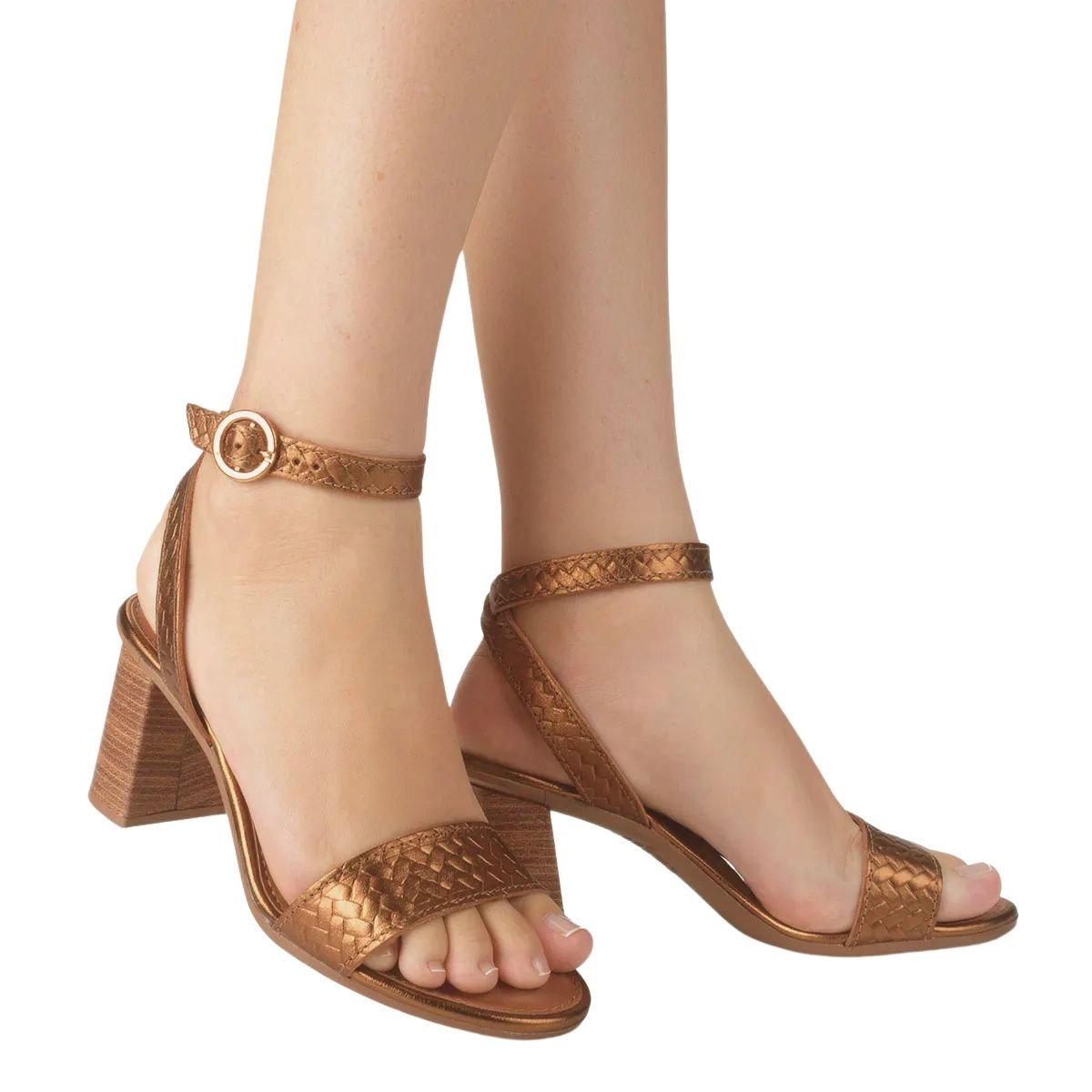 Sandália de Salto Bloco em Couro Metalizado Feminino Dakota Y8671 Bronze Bronze 7