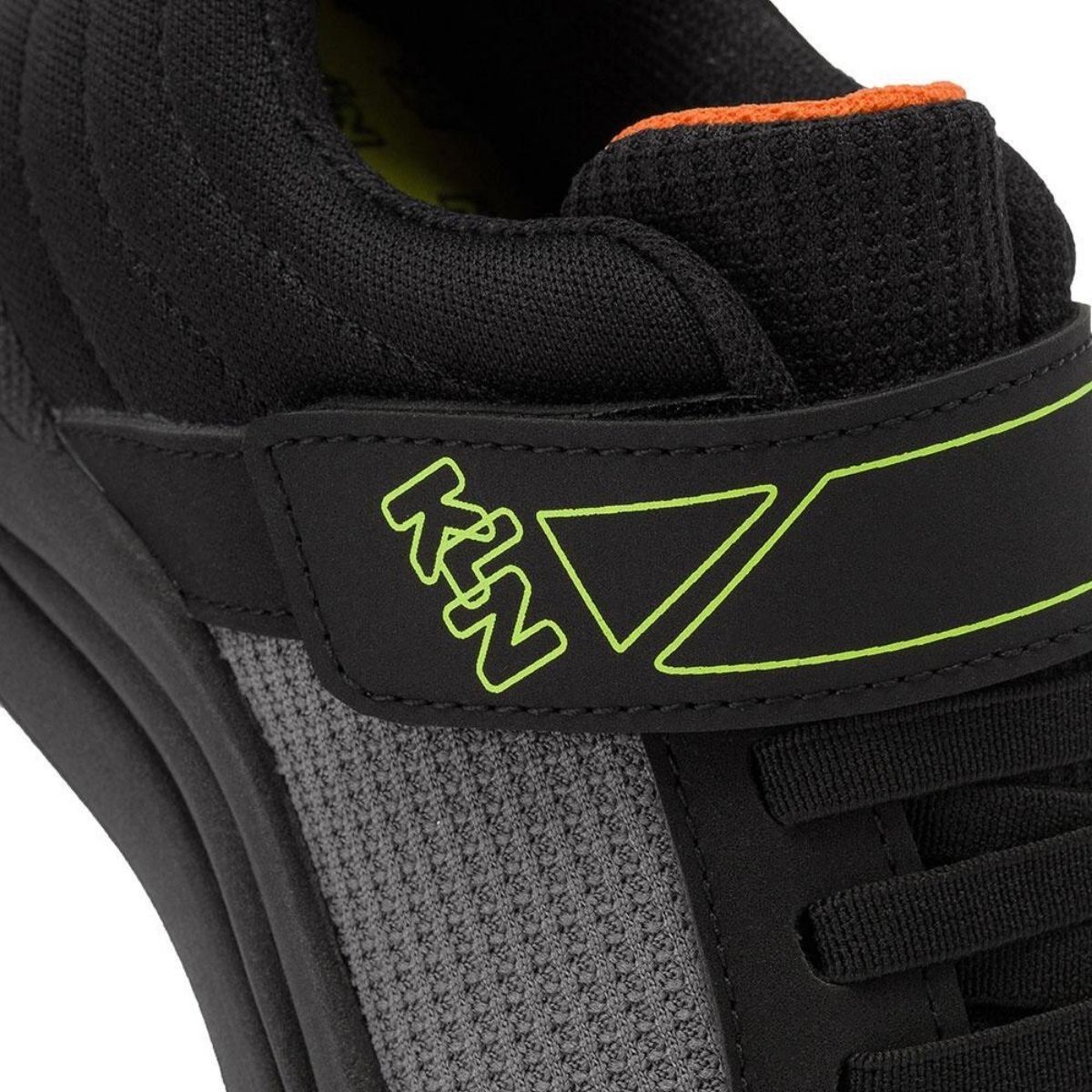 Tênis Casual de Tira Colante Infantil Menino Klin 480052000 Cinza Preto Cinza 4