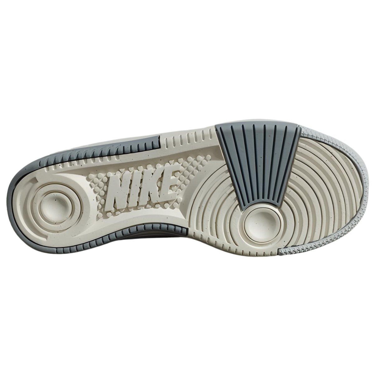 Tênis Nike Feminino Gamma Force Branco/Cinza 4