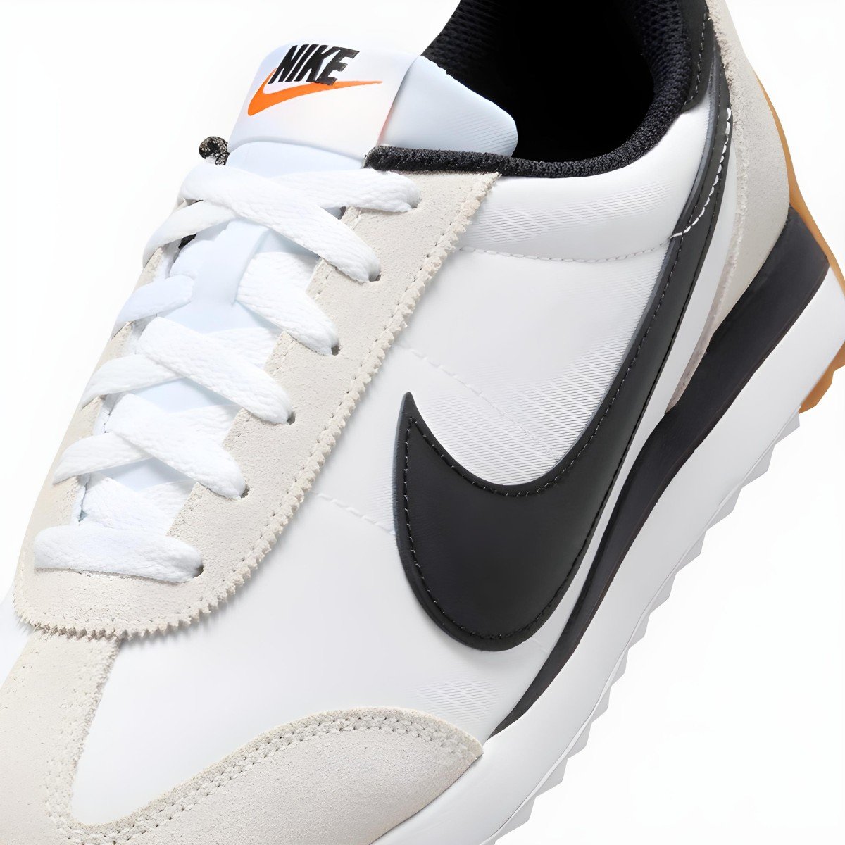 Tênis Nike Feminino Pacific Bege/Preto 4