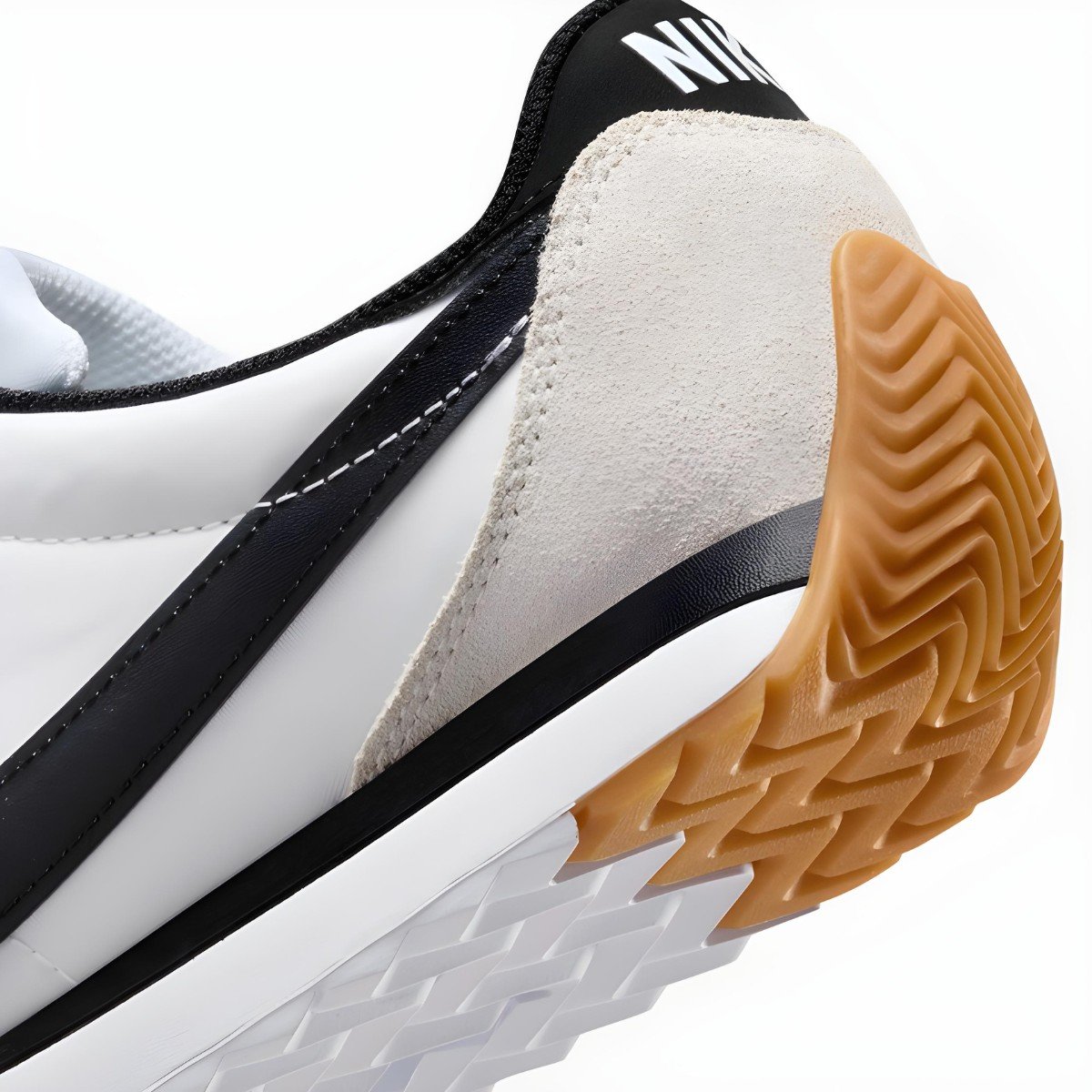 Tênis Nike Feminino Pacific Bege/Preto 5