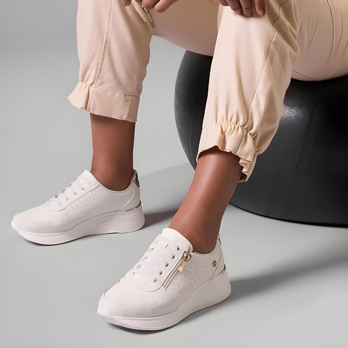 Tênis Feminino Kolosh Jogging Upper Bege 7