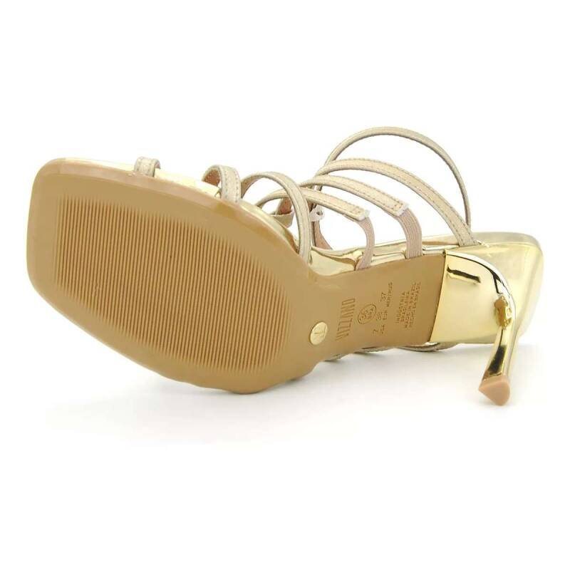Sandália Vizzano Salto Fino - Feminina - Dourado Dourado 6