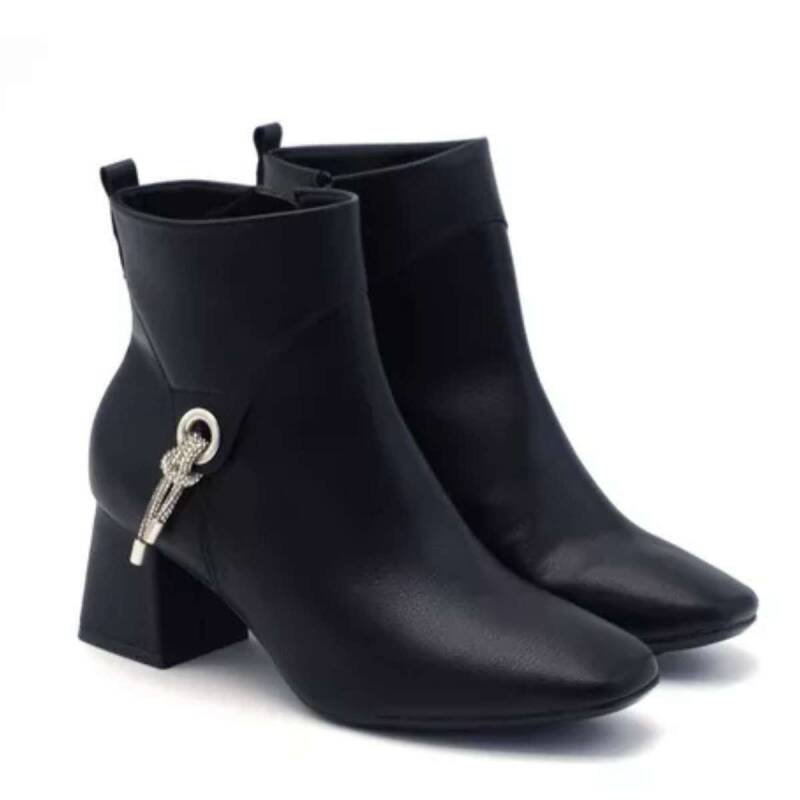 Bota Vizzano Salto Bloco - Feminina - Preto Preto 3