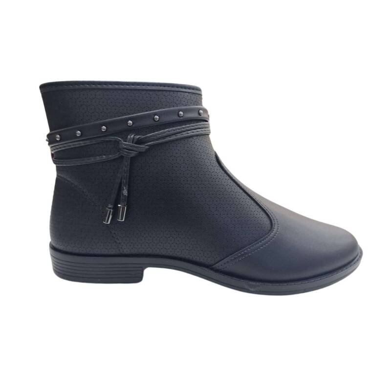 Bota Moleca Cano Baixo - Feminina - Preto Preto 1