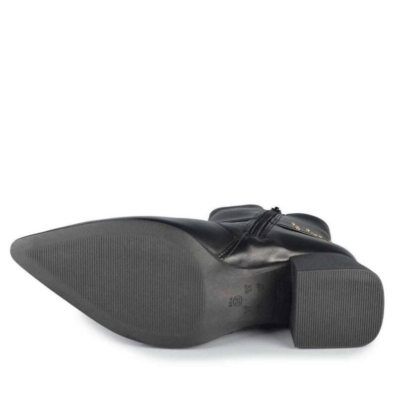 Bota Ramarim Cano Curto - Feminina - Preto Preto 6