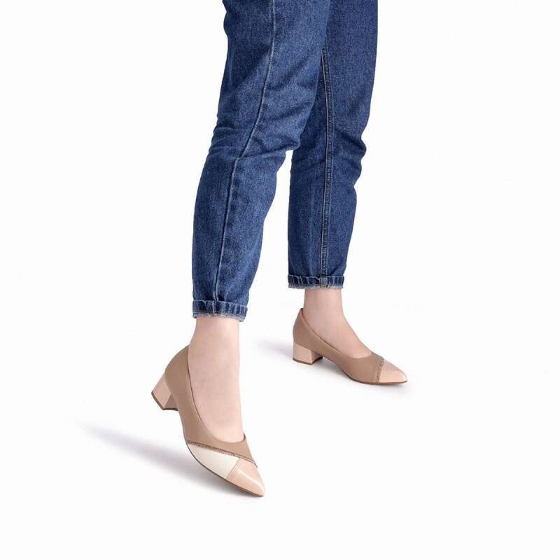 Sapato Piccadilly Casual Salto Médio - Feminino - Nude Nude 5