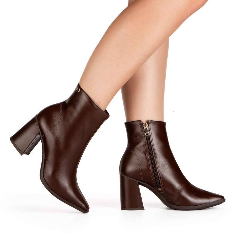 Bota Dakota Cano Baixo - Feminina Marrom 5