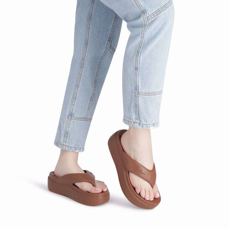 Chinelo Piccadilly Flatform - Feminino Marrom 5