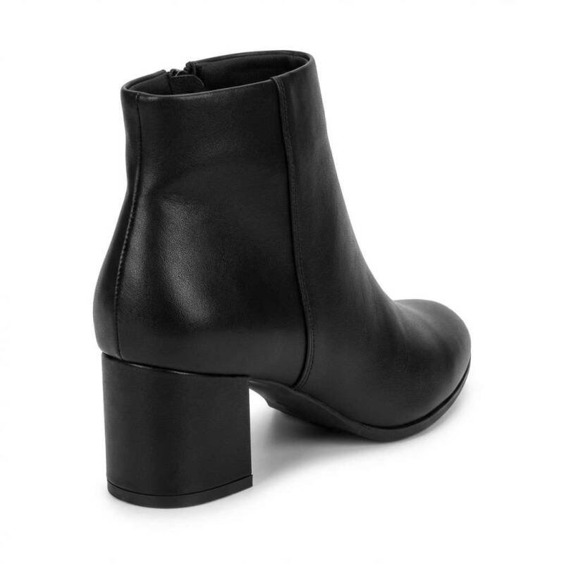 Bota Beira Rio Cano Curto Preto - Feminino - Preto Preto 2