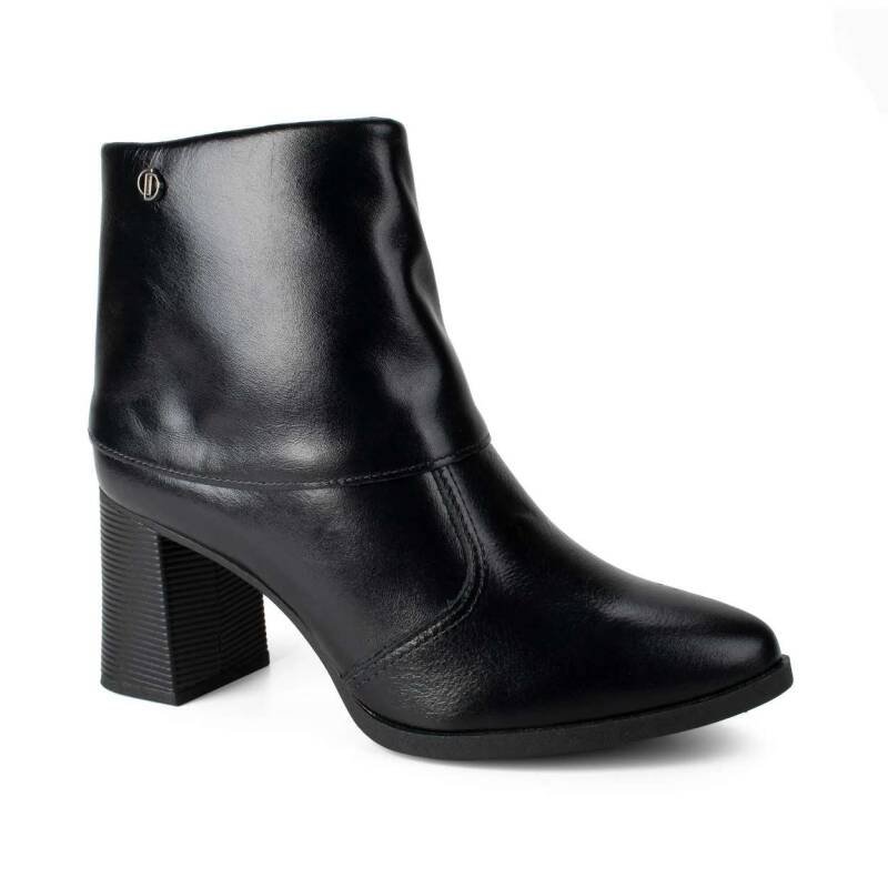Cor Preto