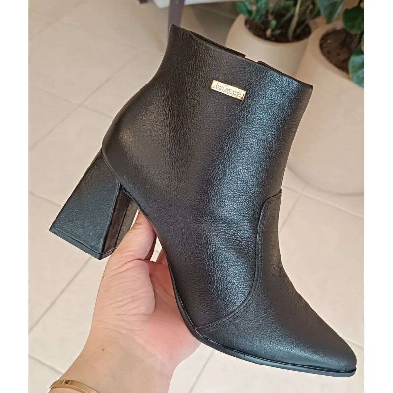 Bota Bebecê Ankle Boot Feminina Couro - Preto Preto 5