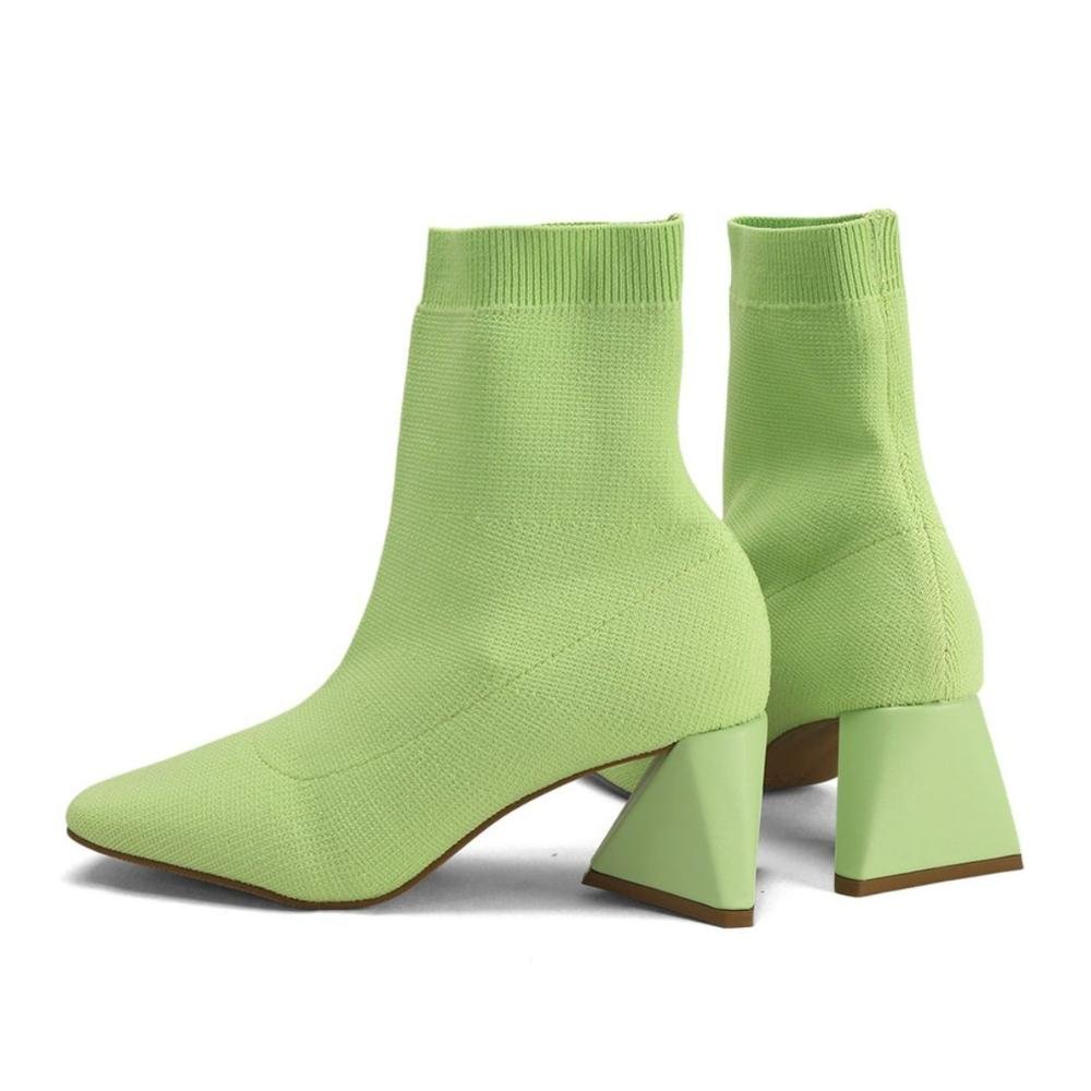Bota Feminina Verde Pistache Salto Geométrico Cano em Malha Verde 3
