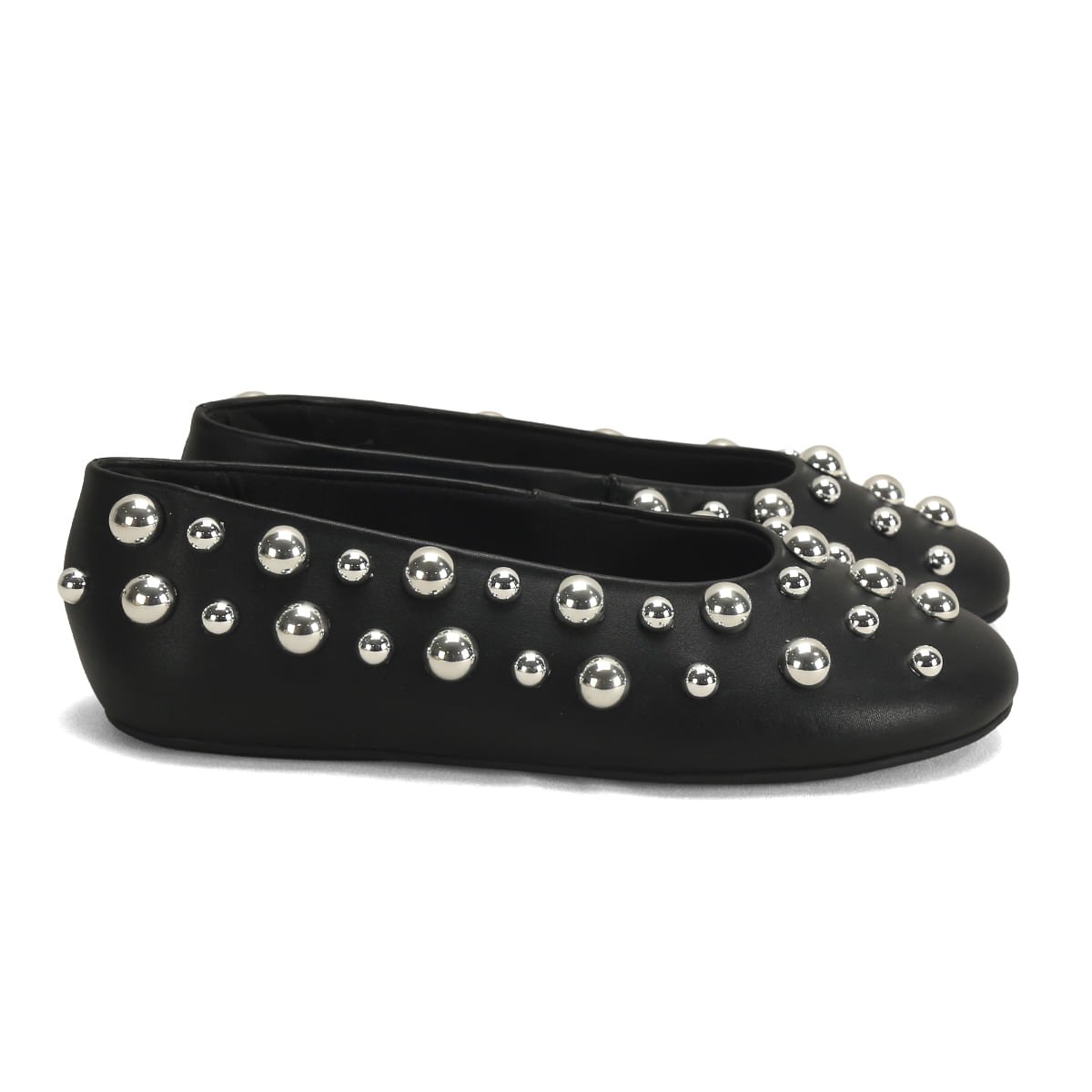 Sapatilha com Apliques de Bolas Metalizadas Ana Mello Preto 1