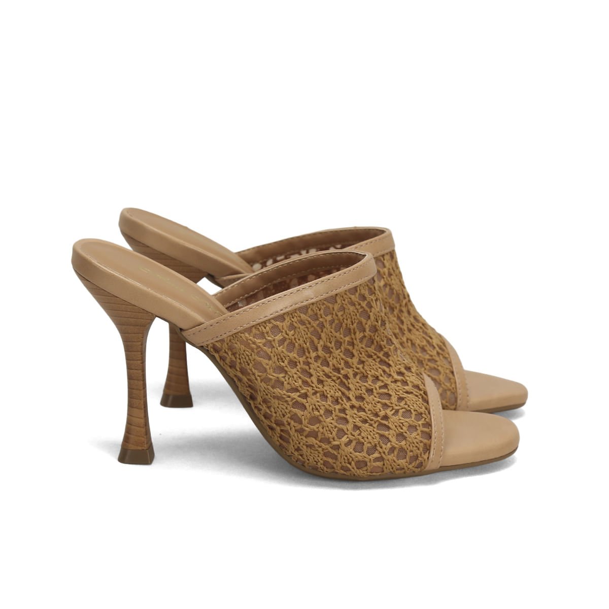 Mule Crochê Salto Taça 10,5cm Sintético Delicado