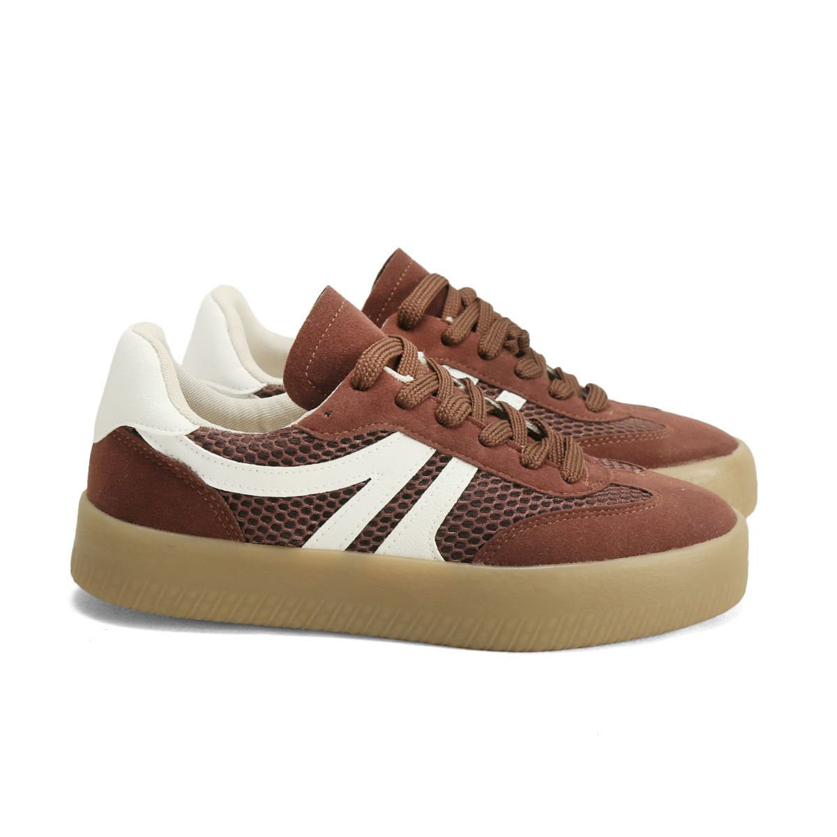 Tênis Feminino de Camurça com Tela Lateral Ana Mello