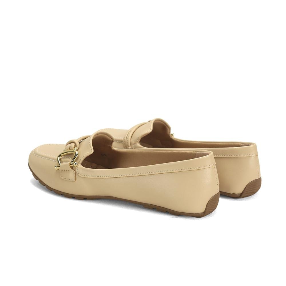 Mocassim clássico com fivela amêndoa Bege 3