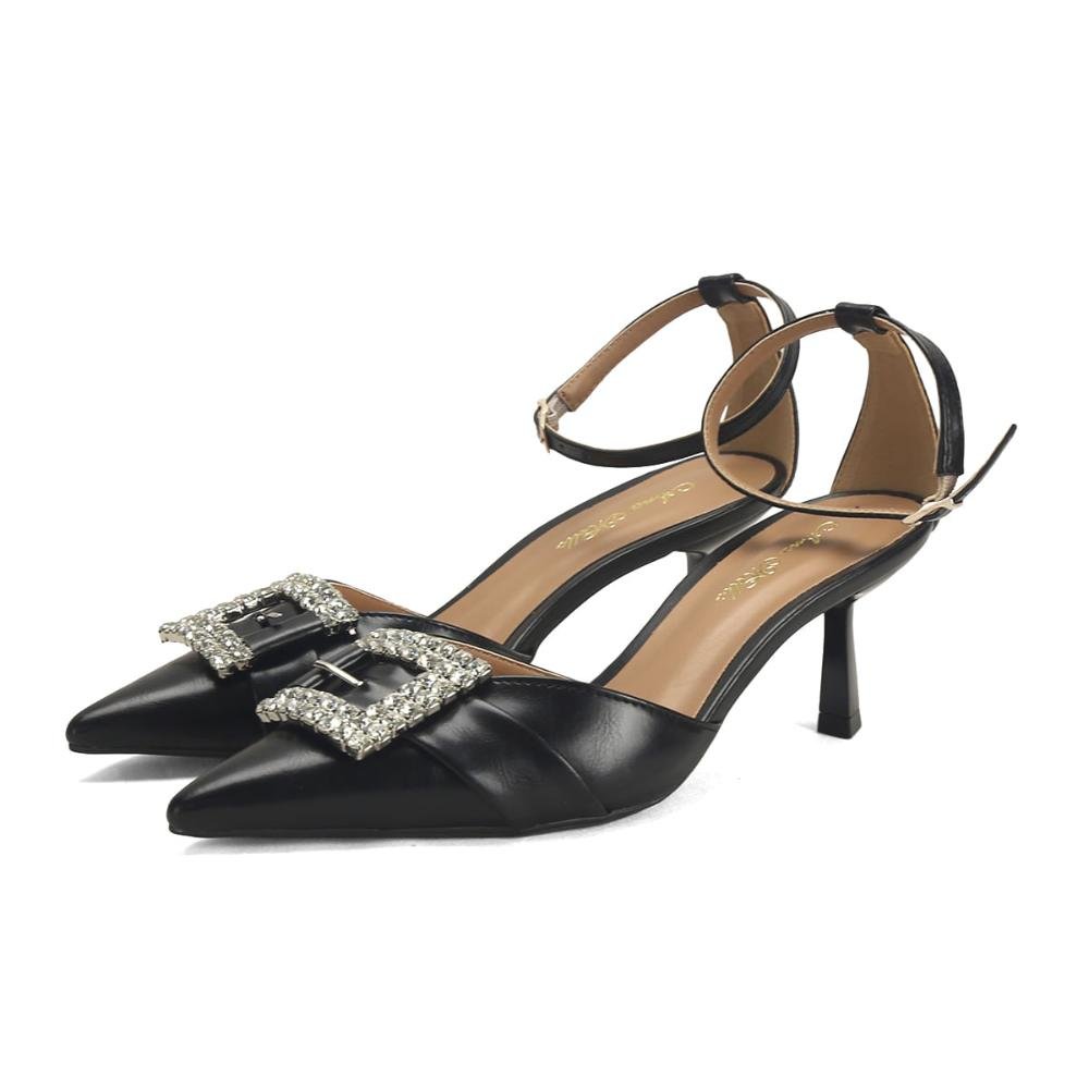 Scarpin de Festa com Fivela de Pedrarias Ana Mello
