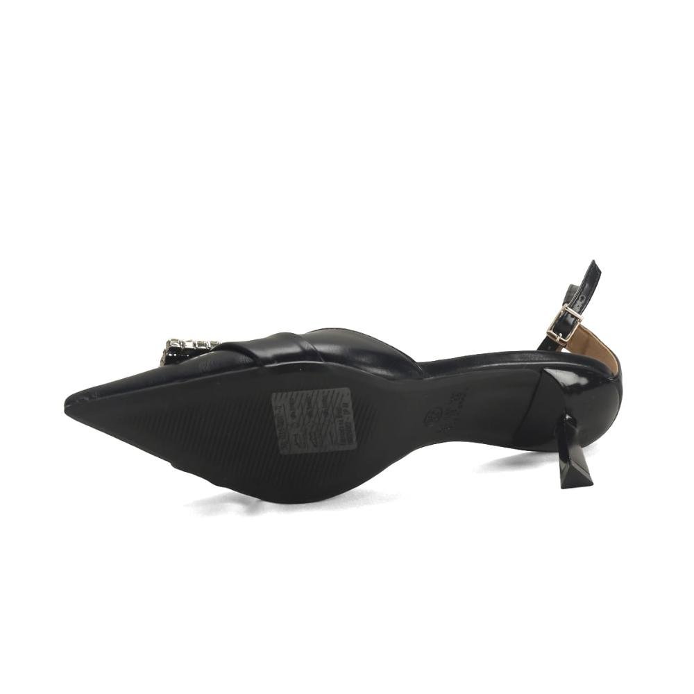 Scarpin de Festa com Fivela de Pedrarias Ana Mello Preto 4