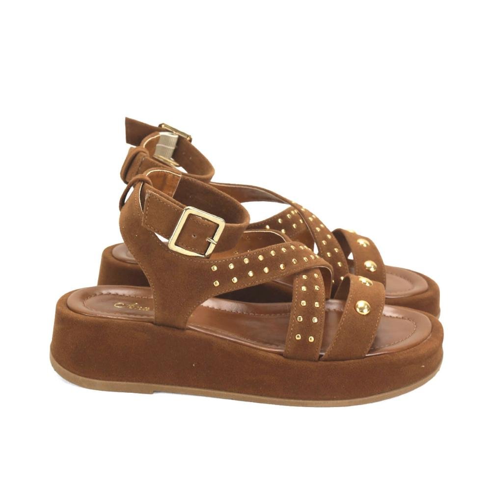 Flatform boho camurça caramelo com tachas