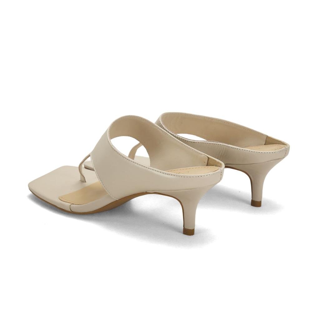 Sandália de dedo em couro off white Bege 3