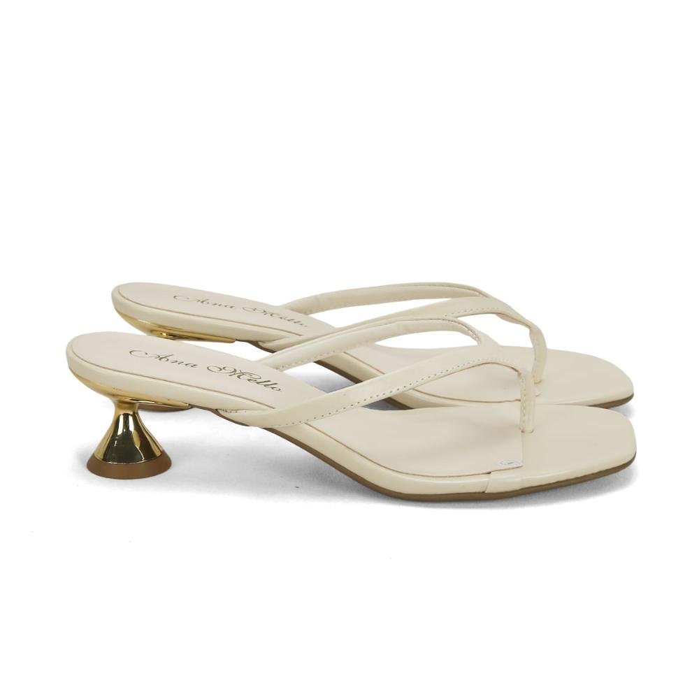 Sandália de dedo saltinho off white