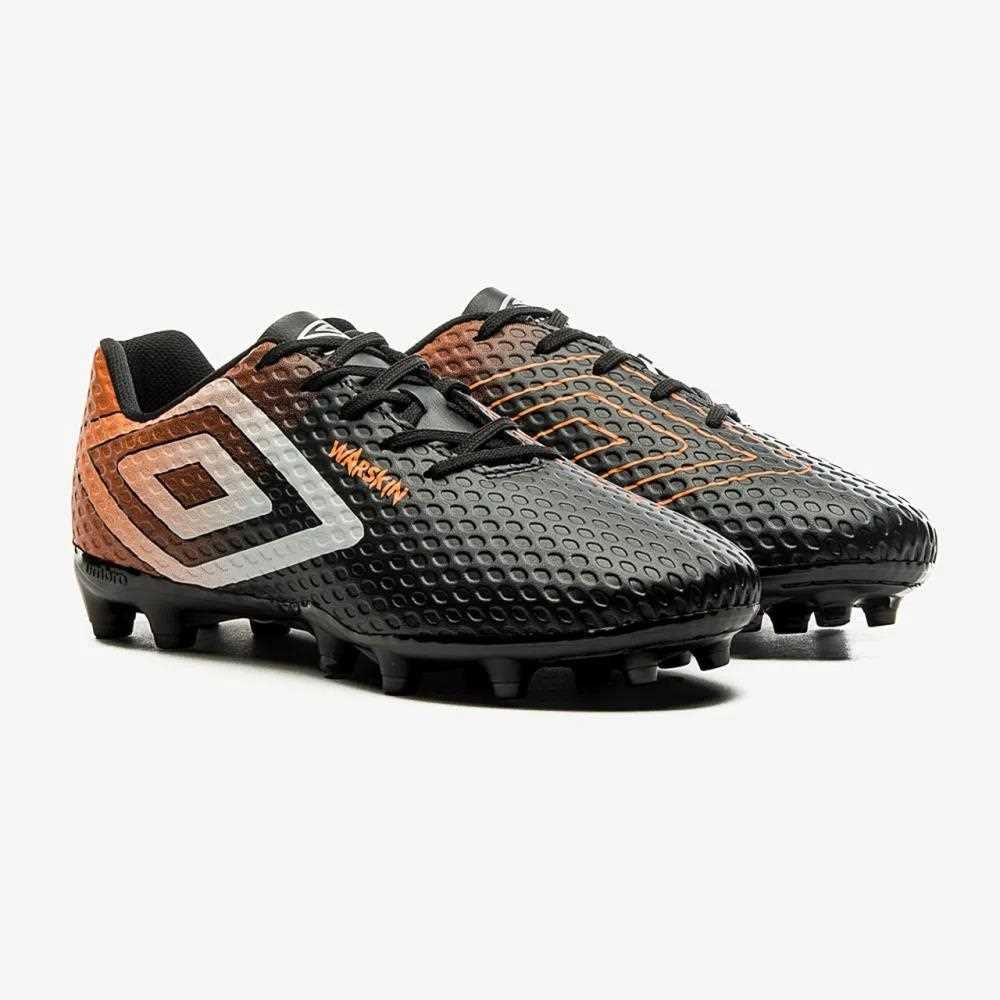 Chuteira Campo Umbro Warskin Preto 2