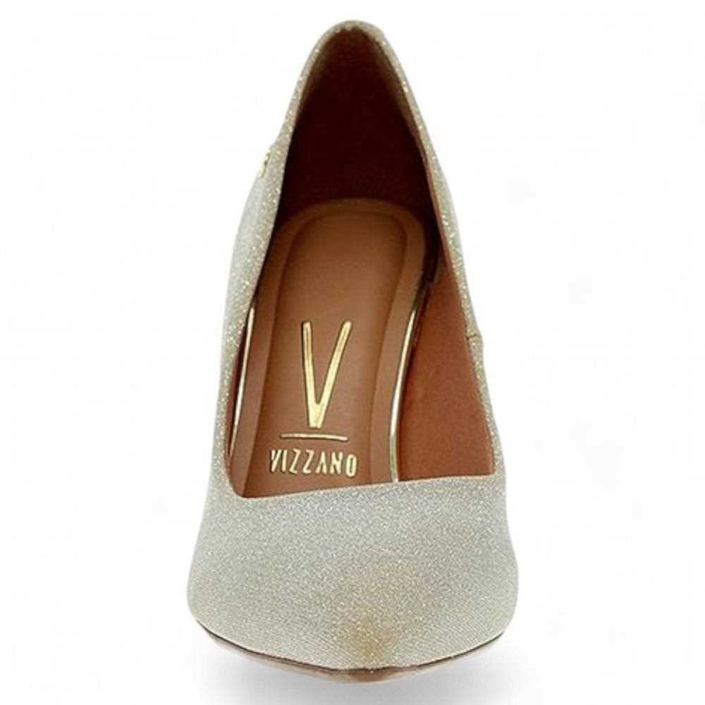 Sapato Scarpin Vizzano Salto Alto Feminino 1184.1101 Dourado 3