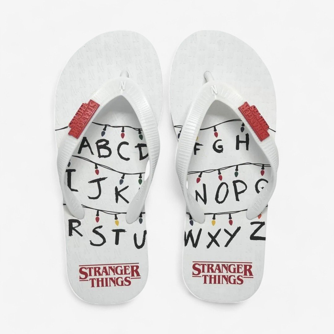 Chinelo Netflix Stranger Things Alphabet