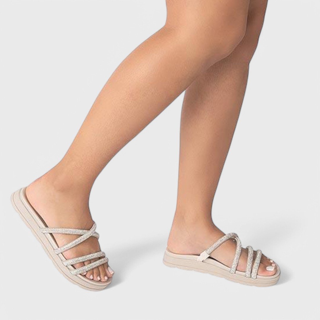Chinelo Slide Moleca Papete Feminino Branco Off/Niquel/Cristal 3