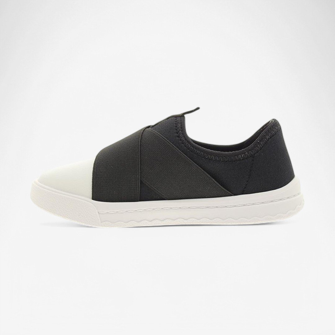 Tênis Slip On Molekinha Feminino Infantil Preto/Branco 2