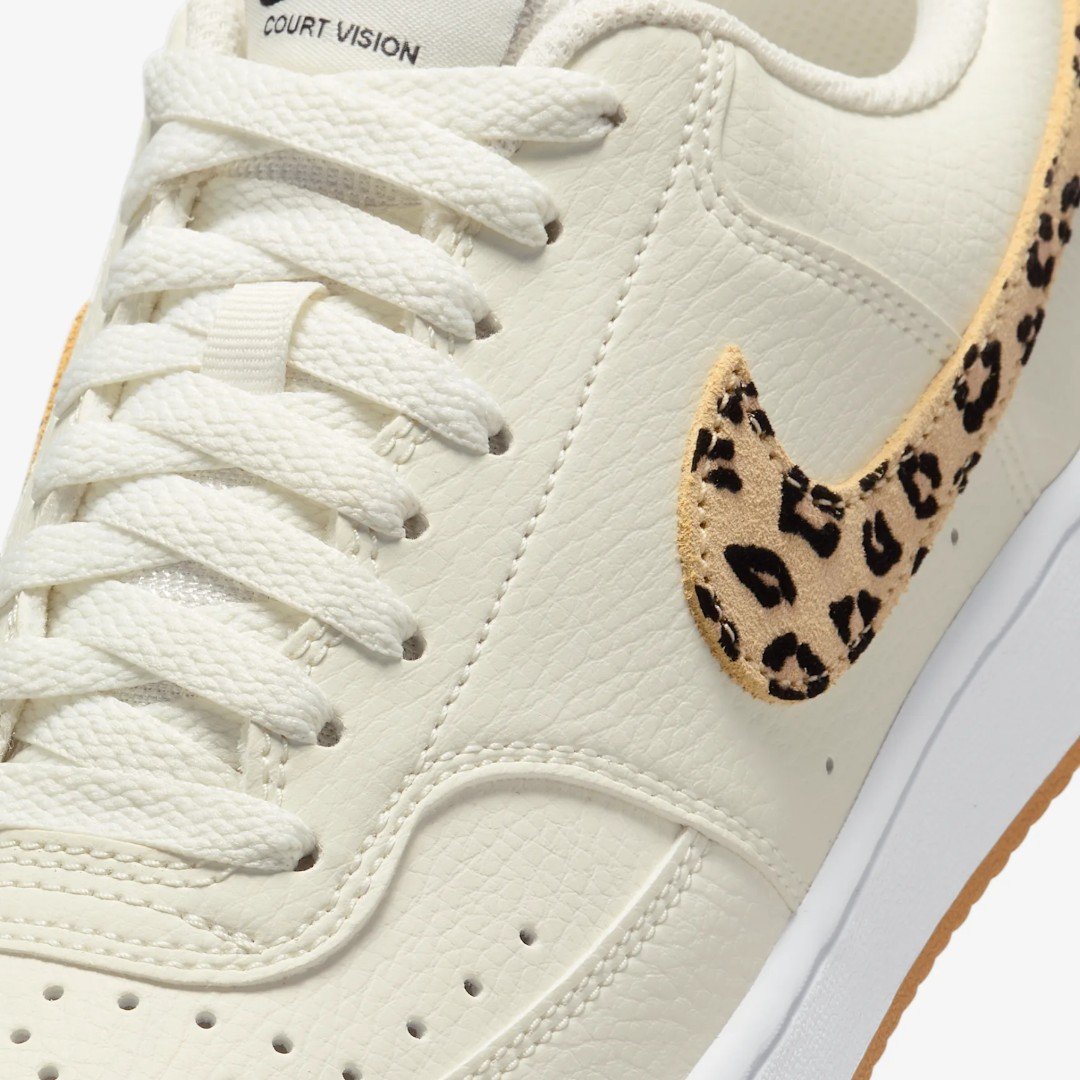 Tênis Nike Court Vision GFX Feminino Branco/Onça 3