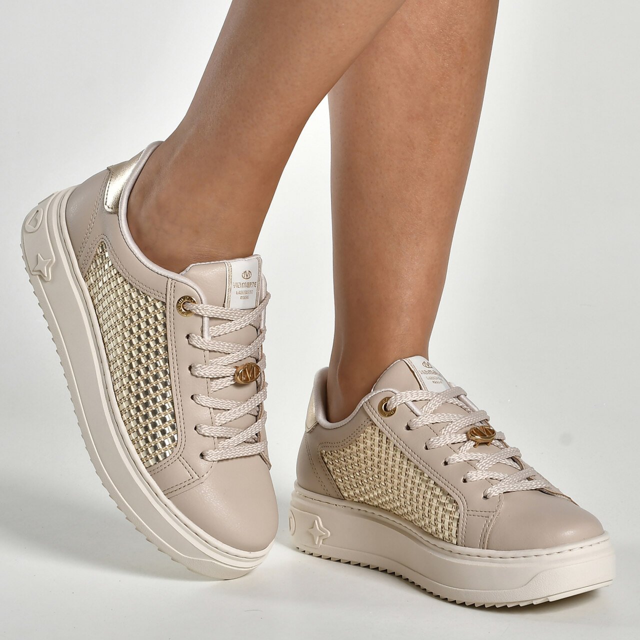 Tênis Via Marte Casual Feminino Tressê Bege Areia/Dourado 3