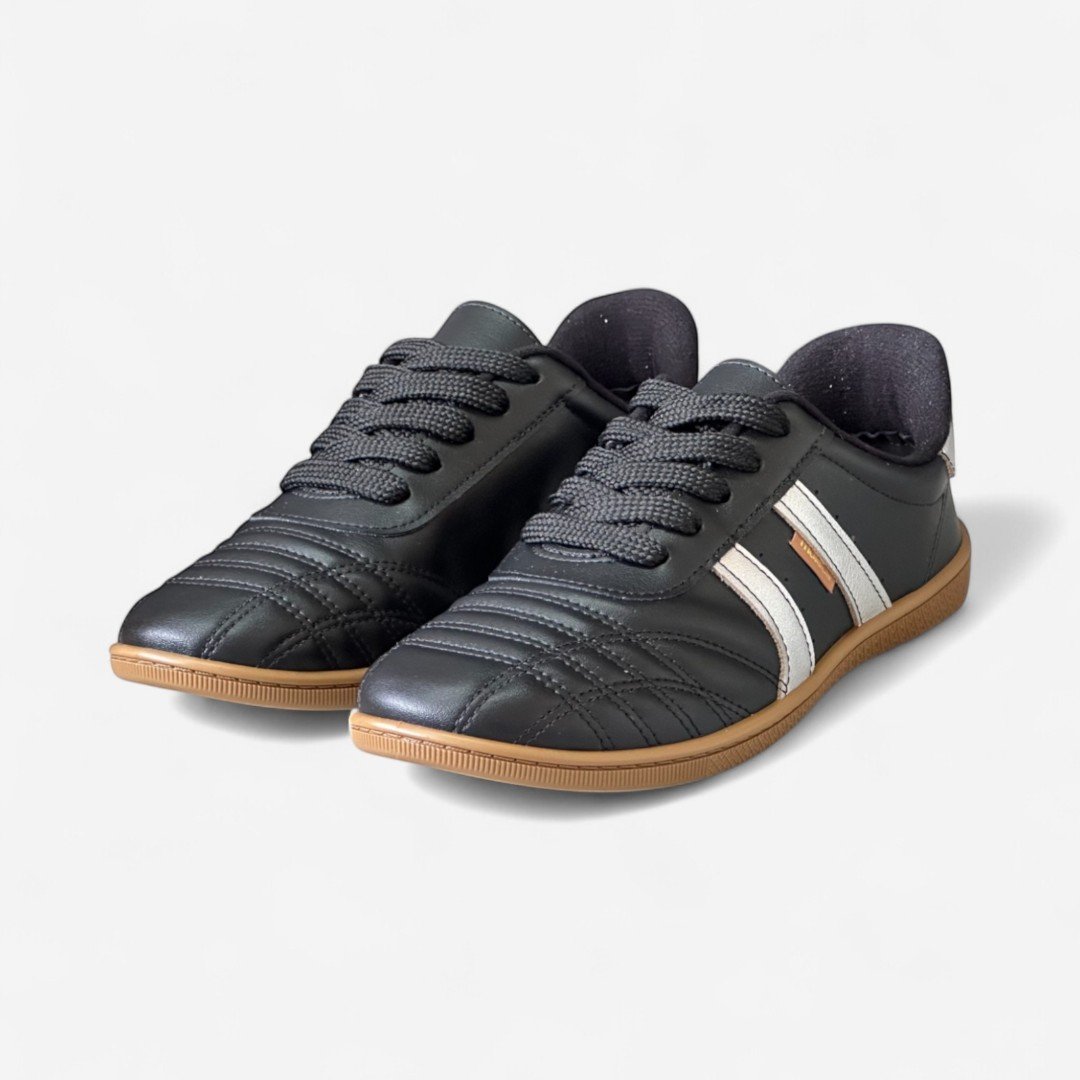 Tênis Chuteira Moleca Casual Feminino Preto Preto/Prata 5