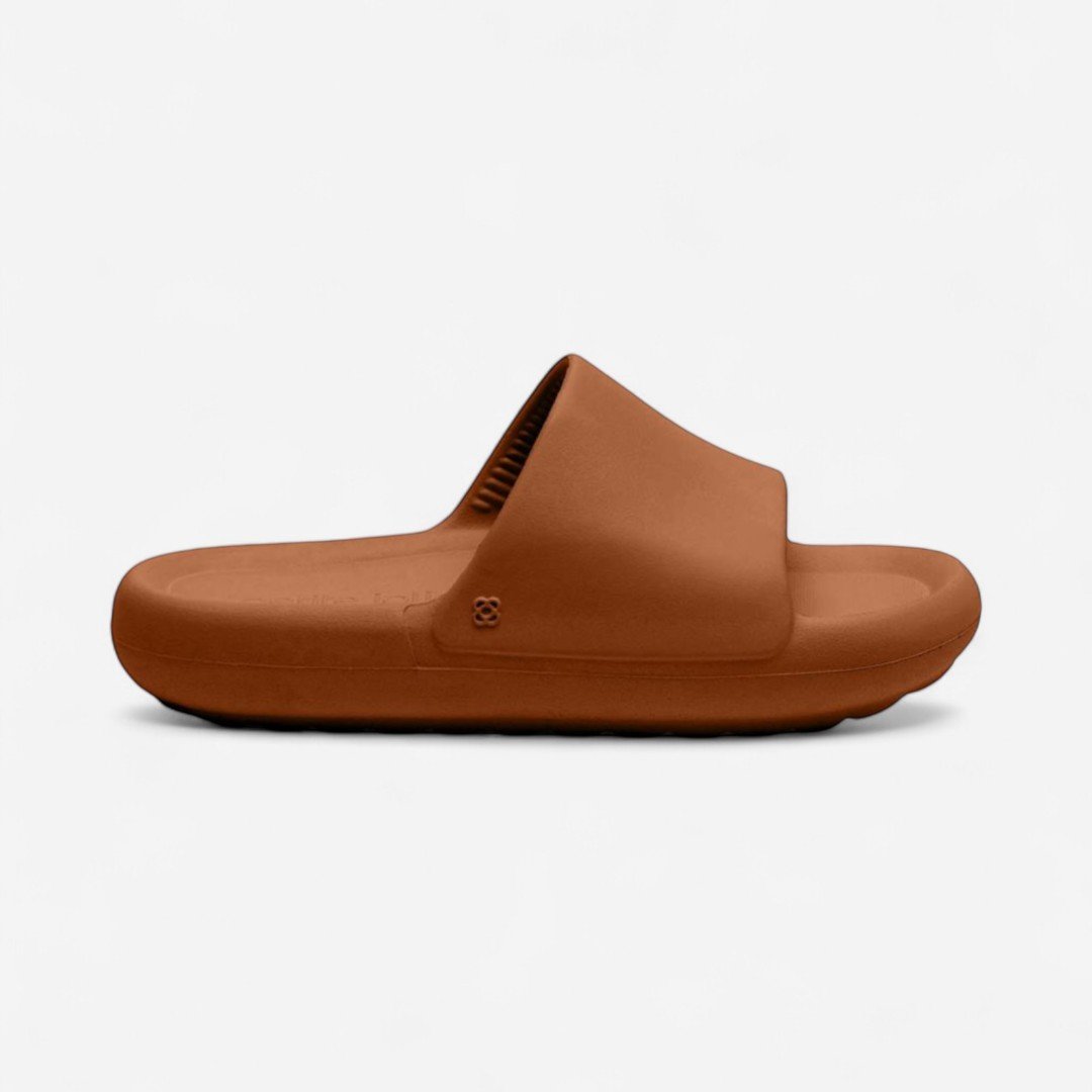 Chinelo Nuvem Hug Petite Jolie Caramelo