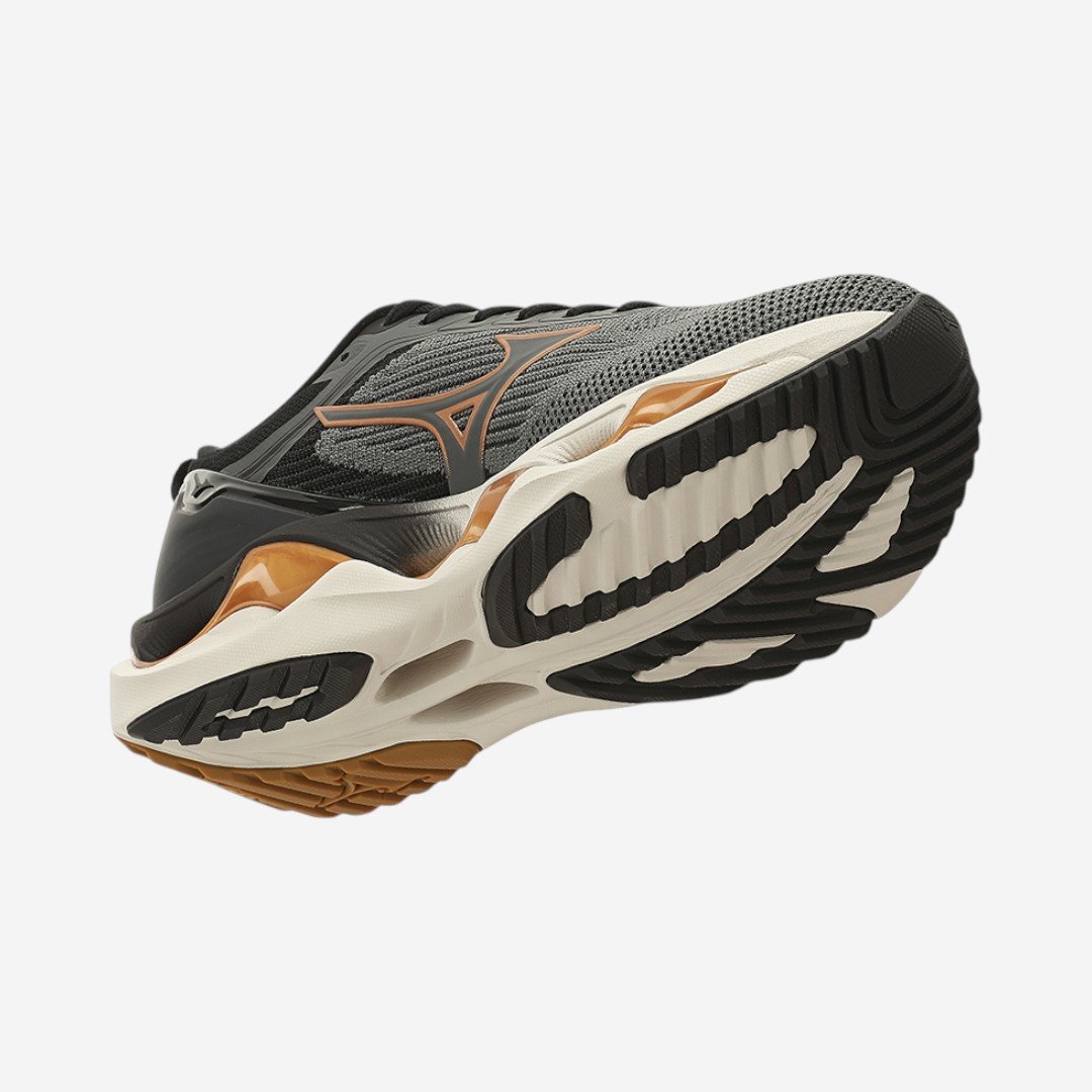 Tênis de Corrida Feminino Mizuno Wave Stratos 3 Chumbo Chumbo/Bronze 7