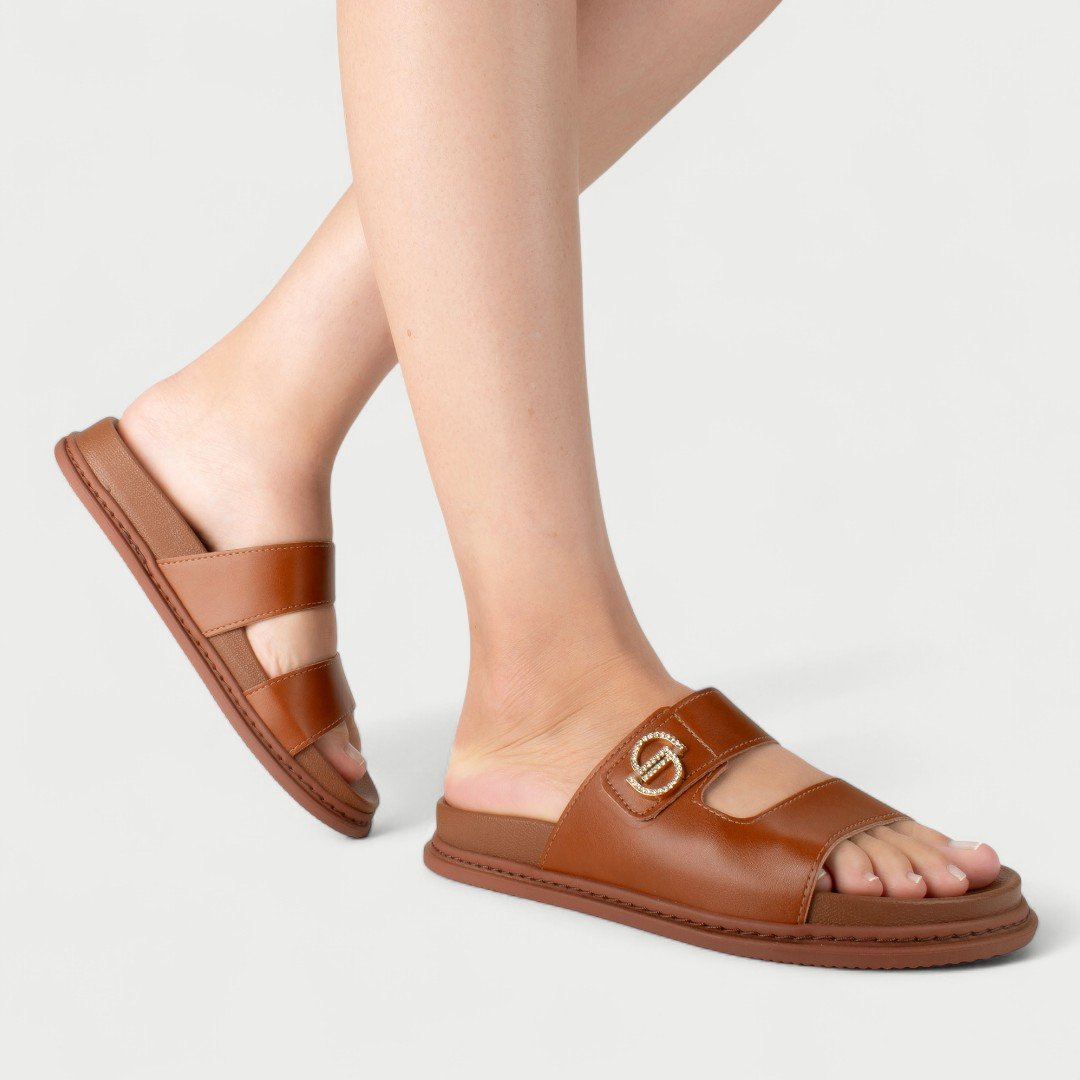 Chinelo Papete Dakota Com Detalhe Em Strass Caramelo Caramelo 5