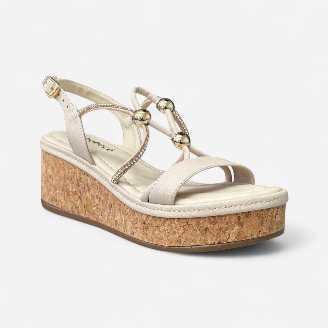 Sandália Flatform Bebecê com Strass e Rebites Off White Aveia 2