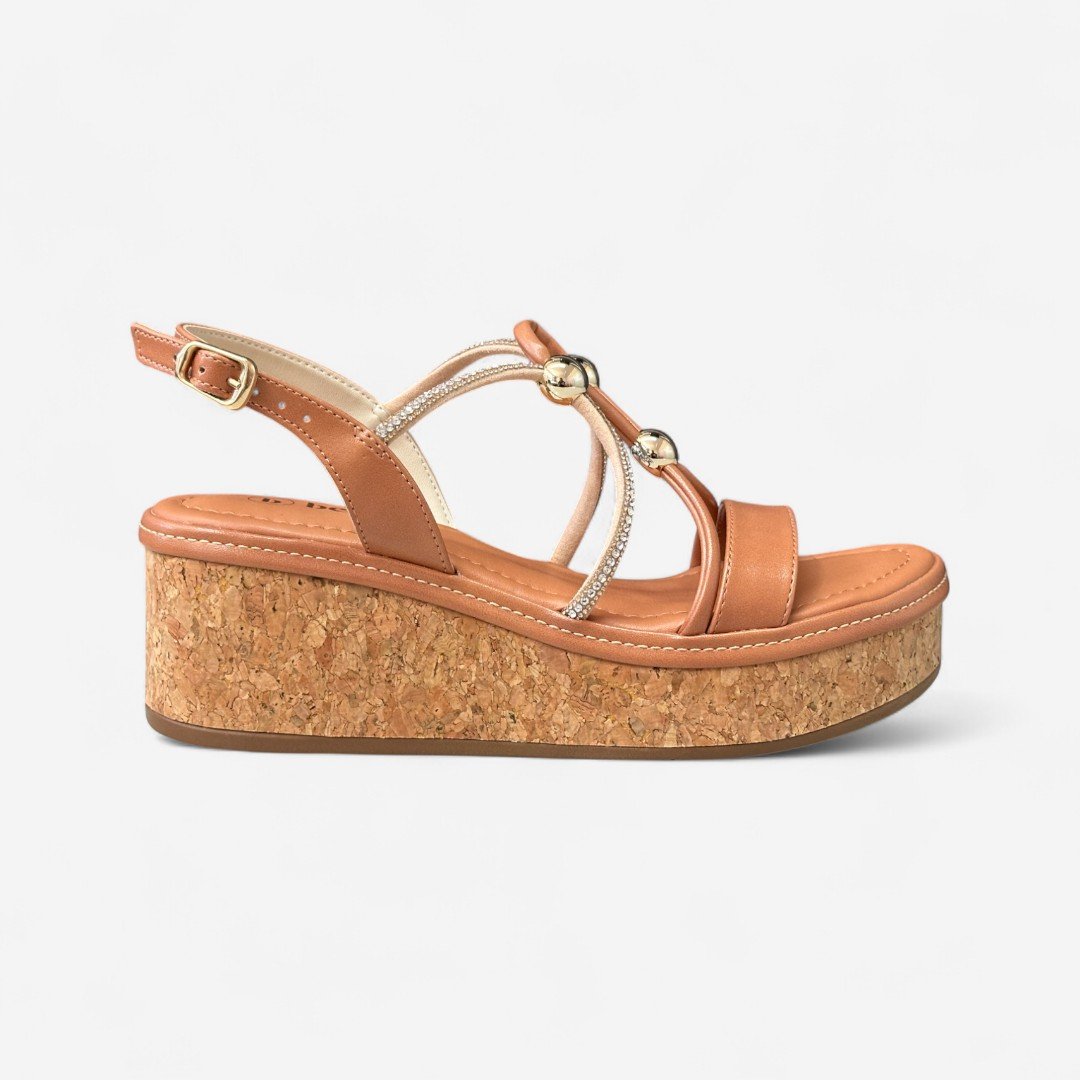 Sandália Flatform Bebecê com Strass e Rebites Marrom