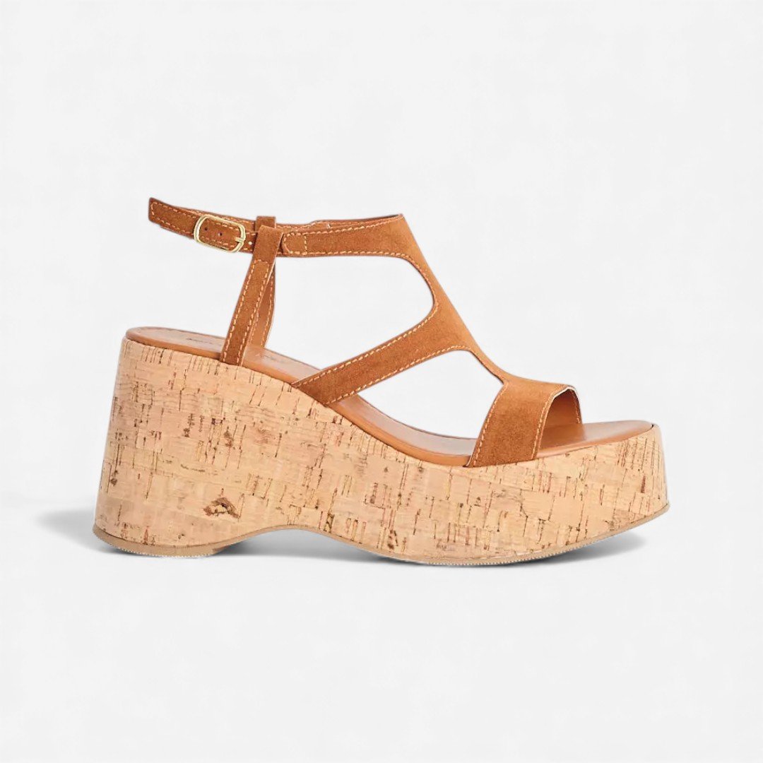 Sandália Plataforma Sonho Dos Pés Camurça Camel