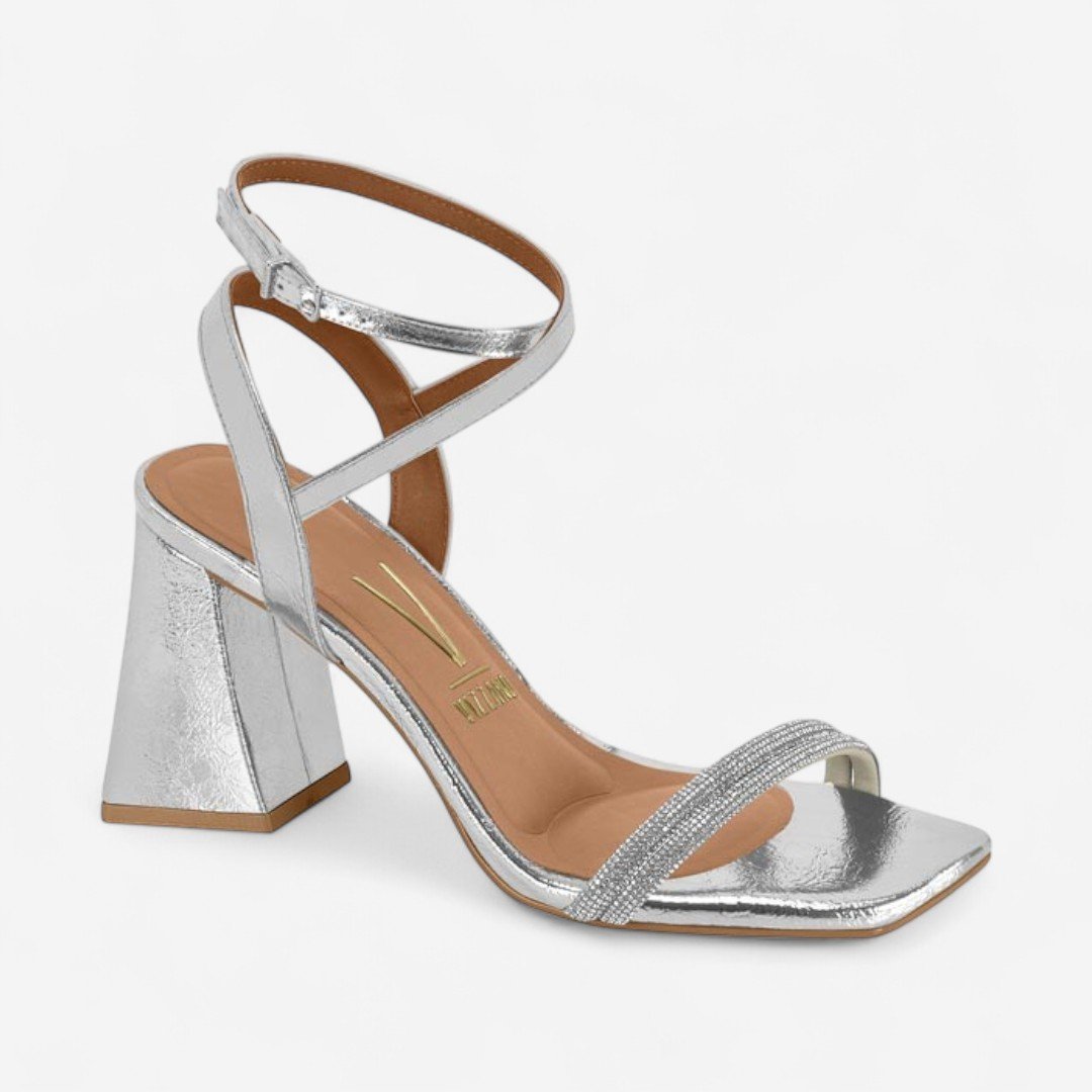 Sandália Vizzano Salto Bloco Metalizada Com Strass Prata