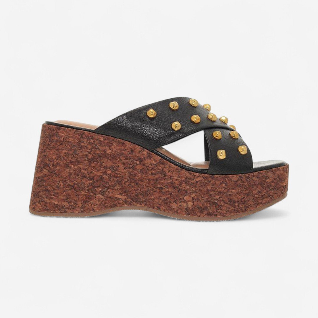 Tamanco Plataforma Vizzano Com Rebites Preto